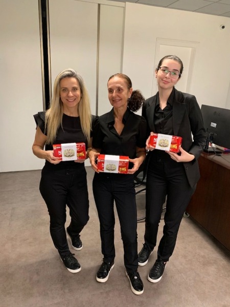 Celebração na WKoerich: entrega de mimos de Páscoa